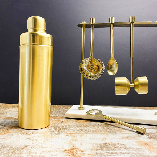 COCTELERA DORADA 750 ML - Casa CMK