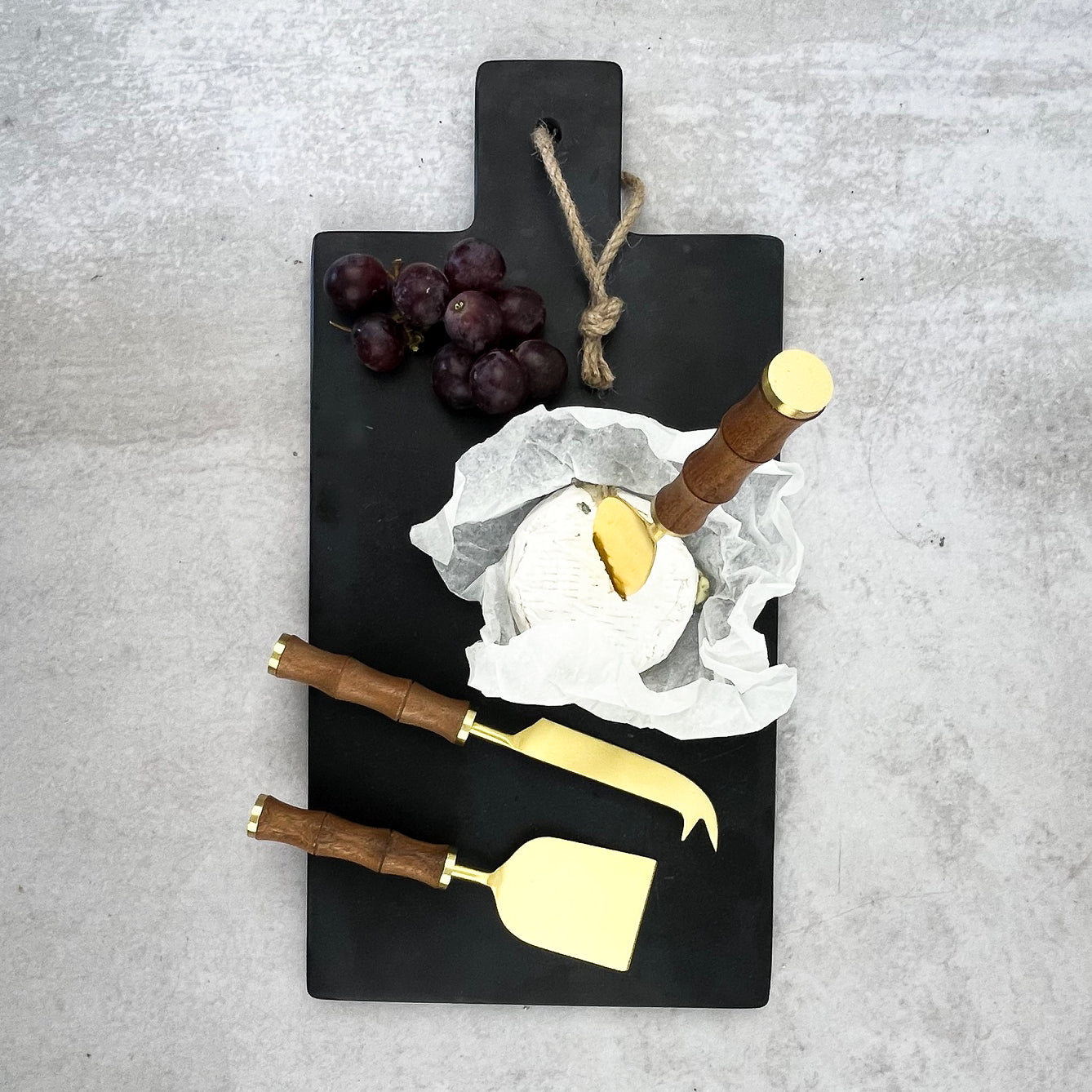SET CUCHILLOS QUESO BAMBU DORADOS - Casa CMK