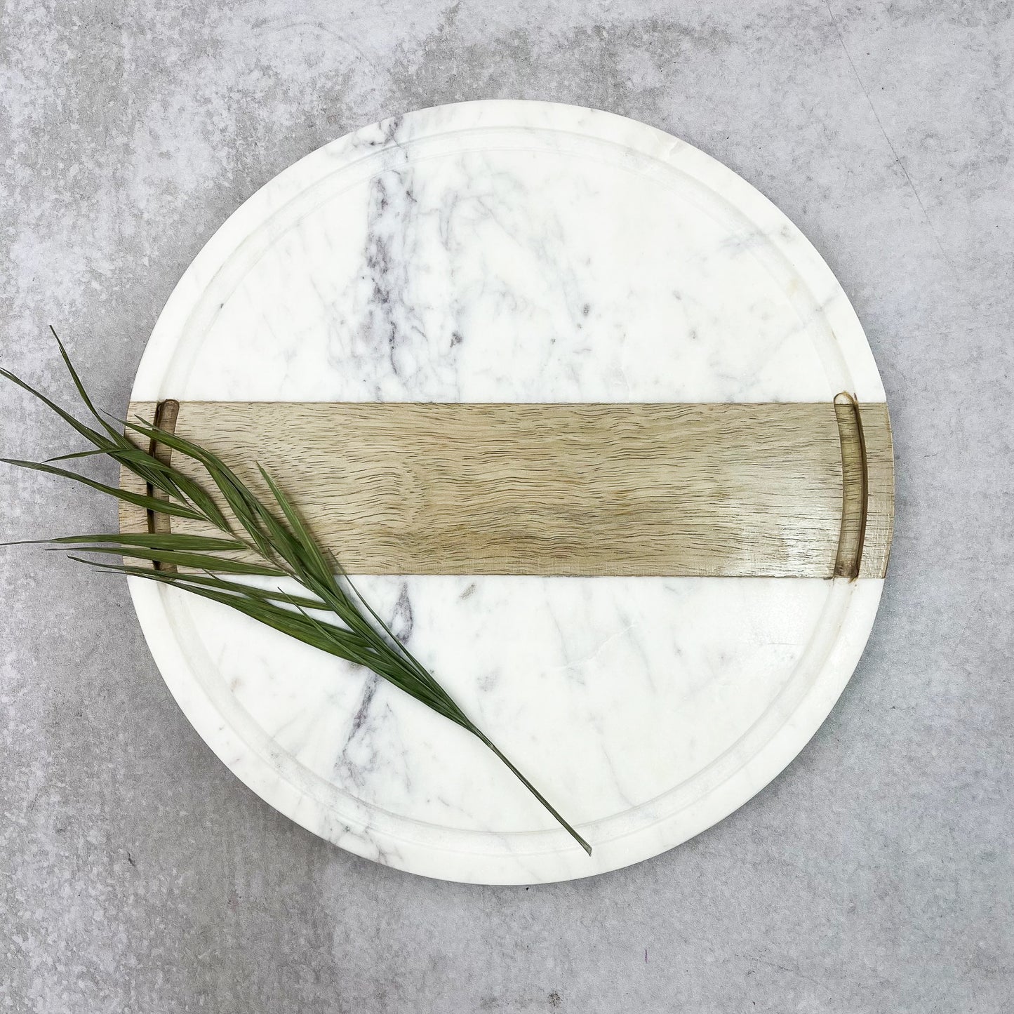 PLATO MÁRMOL MADERA 28 cm - Casa CMK