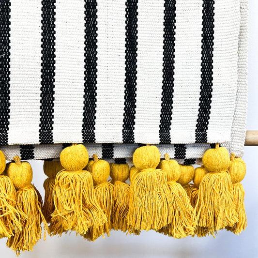 PIECERA RAYADA BORLAS AMARILLAS - Casa CMK