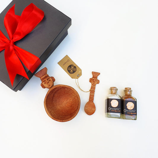 CAJA GOURMET CUENCO MAPUCHE EN MADERA DE RAULÍ - Concepto MK