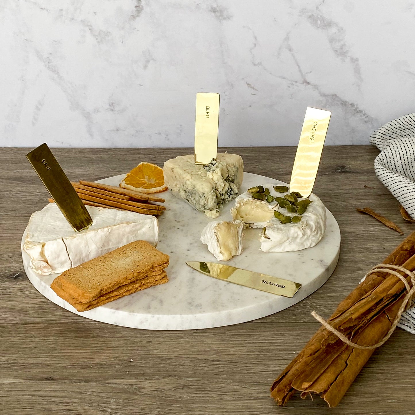 MARCADORES QUESO DORADOS - Concepto MK