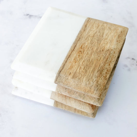 SET 4 POSAVASOS DE MARMOL BLANCO MADERA DE MANGO - Casa CMK