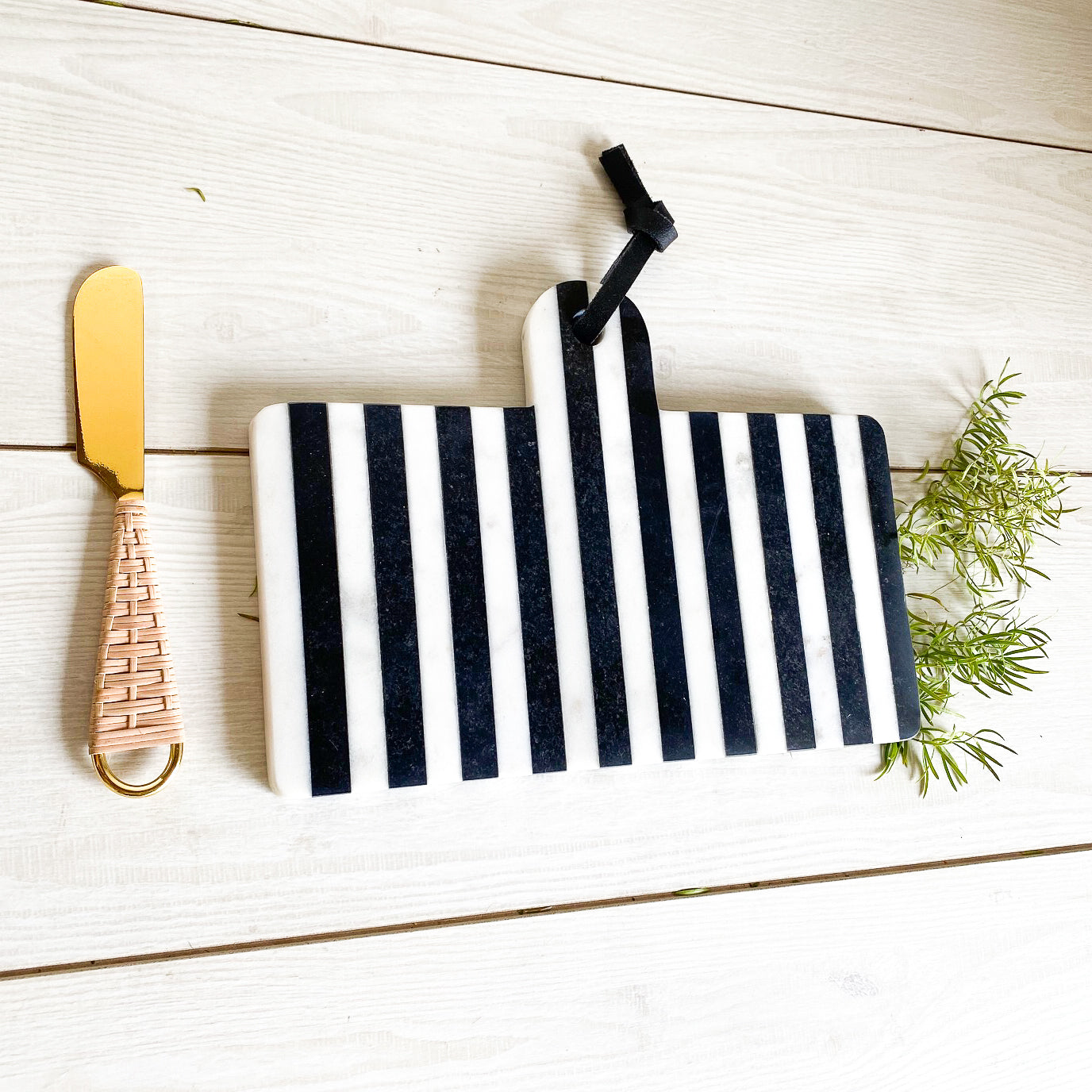 MINI TABLA MARMOL RAYADA - Casa CMK